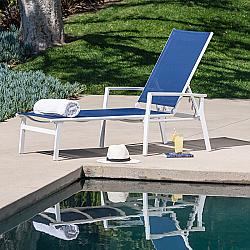 HANOVER NAPLESCHS-W-NVY NAPLES 26 1/2 INCH ADJUSTABLE SLING CHAISE - NAVY BLUE AND WHITE