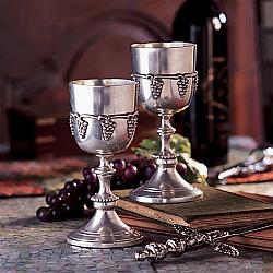 DESIGN TOSCANO PA9999 3 INCH PAIR OF GRAPE HARVEST PEWTER GOBLETS