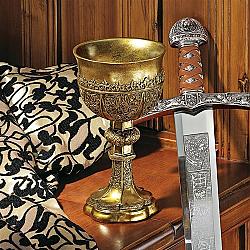 DESIGN TOSCANO CL6121 5 INCH KING ARTHURS GOTHIC GOLDEN CHALICE - GOLD