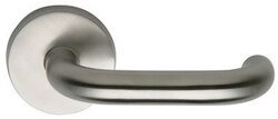 OMNIA 10/00.PA32D STAINLESS STEEL INTERIOR MODERN LEVER PASSAGE LATCHSET