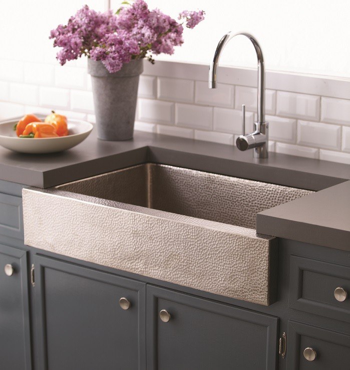 NATIVE TRAILS CPK91 PARAGON 33 INCH SINGLE BASIN HAND HAMMERED APRON-FRONT COPPER FARMHOUSE KITCHEN SINK