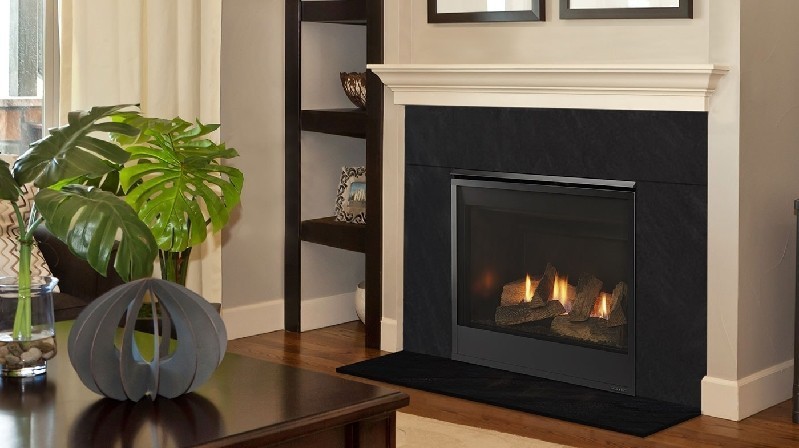 MAJESTIC MERC32IN MERCURY 32 INCH TOP OR REAR DIRECT VENT NATURAL GAS FIREPLACE WITH INTELLIFIRE TOUCH IGNITION SYSTEM