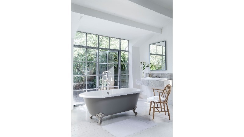 VICTORIA & ALBERT CHE-N-OF + FT-CHE CHESHIRE 68 5/8 INCH FREESTANDING SOAKER BATHTUB WITH CLAWFOOT