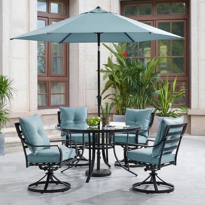 HANOVER LAVDN5PCSWRD-SU LAVALLETTE 52 INCH 5-PIECE OUTDOOR DINING SET WITH SWIVEL ROCKING CHAIR AND 108 INCH UMBRELLA