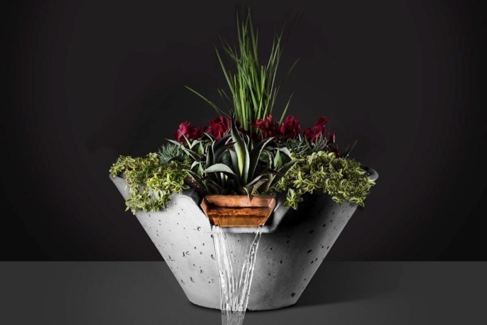 SLICK ROCK KCC34CSCC CASCADE 34 INCH CONICAL WATER BOWL PLANTER WITH COPPER SCUPPER