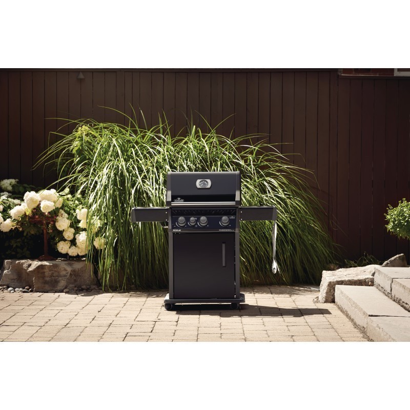 NAPOLEON RXT425SIB-1 ROGUE XT 425 51 INCH FREE-STANDING GAS GRILL WITH INFRARED SIDE BURNER